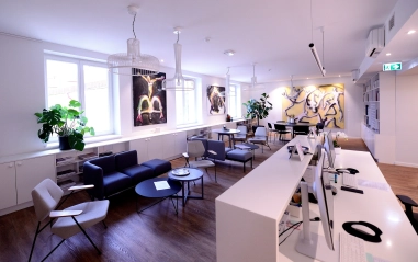 KUNSTNIK RAVIL. JAAN TOOMIK